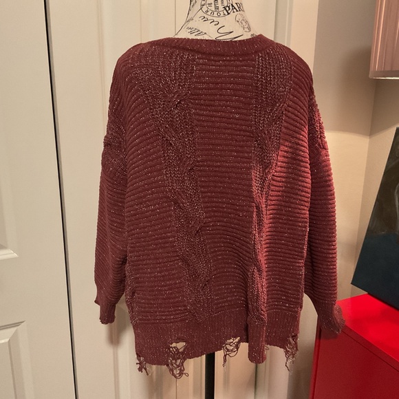 Burgundy and silver metallic thread distressed cable knit sweater by Buckle - Picture 6 of 6